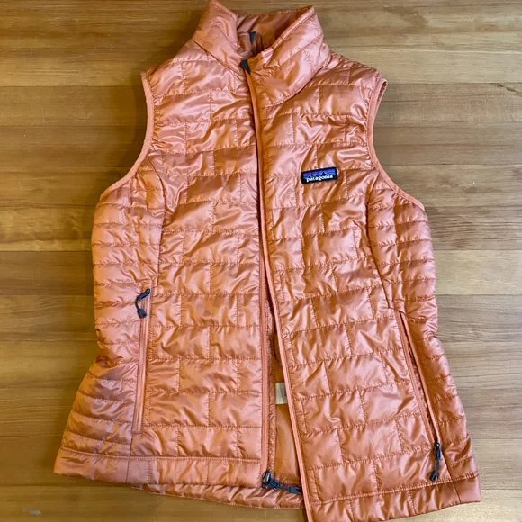 Patagonia Nano Puff Vest - Picture 11 of 12
